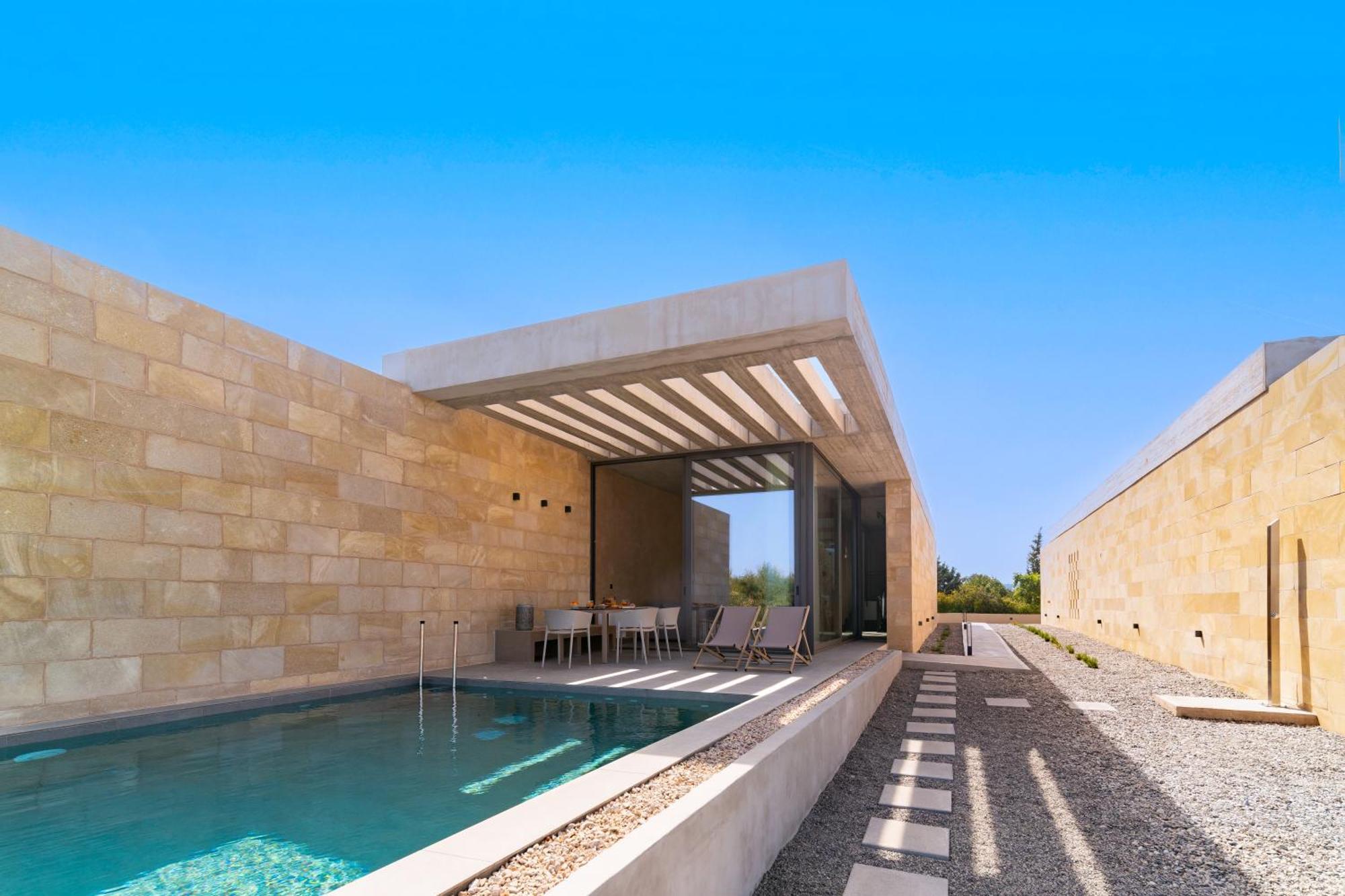 Linear Cabanon Kallithea Luxury